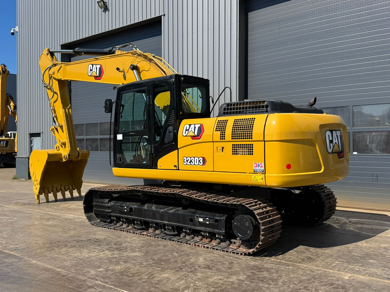 Caterpillar 323D3 - מחפר סורק: תמונה 2 Caterpillar 323D3 - מחפר סורק: תמונה 2