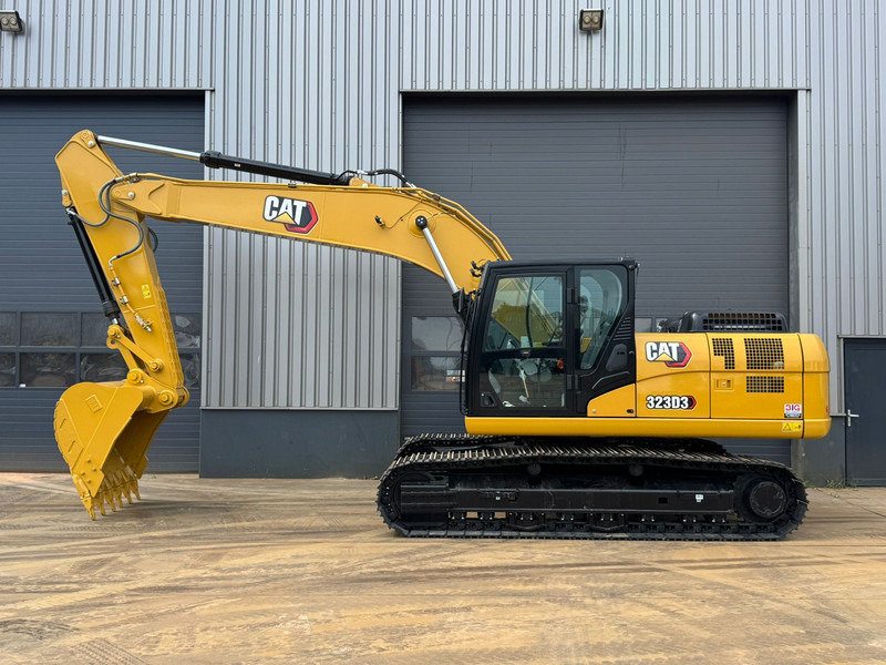 Caterpillar 323D3 - מחפר סורק: תמונה 1 Caterpillar 323D3 - מחפר סורק: תמונה 1