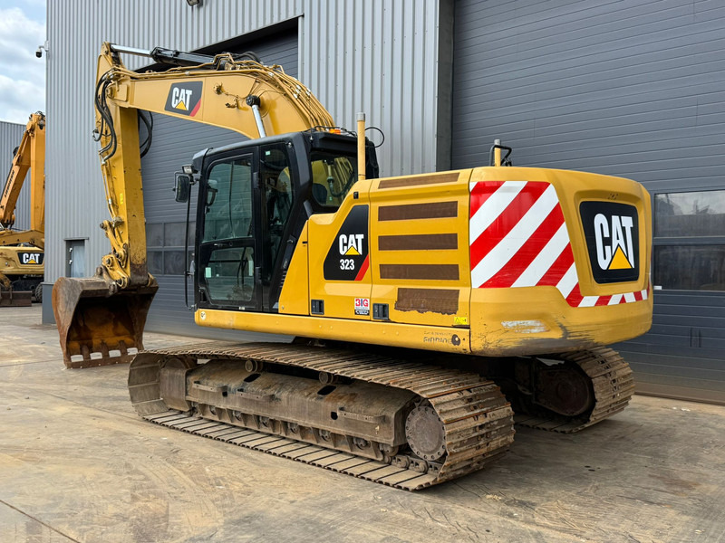 Caterpillar 323 - מחפר סורק: תמונה 2 Caterpillar 323 - מחפר סורק: תמונה 2