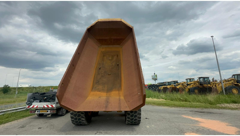 מסיר פסולת מפרקי Caterpillar 740B: תמונה 9