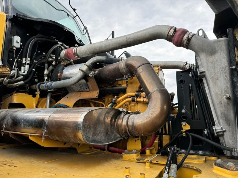 מסיר פסולת מפרקי Caterpillar 740B: תמונה 17