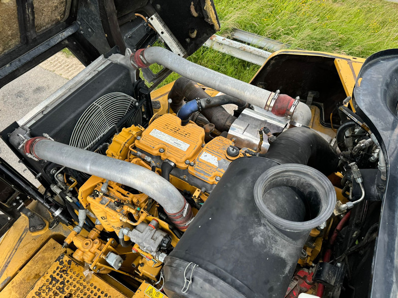 מסיר פסולת מפרקי Caterpillar 740B: תמונה 20
