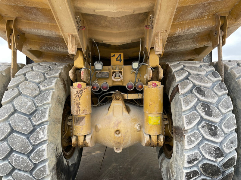 Caterpillar 773B - משאית סלעים/ מסיר פסולת קשיח: תמונה 5 Caterpillar 773B - משאית סלעים/ מסיר פסולת קשיח: תמונה 5