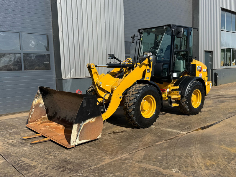 Caterpillar 908M - מעמיס גלגלים: תמונה 3 Caterpillar 908M - מעמיס גלגלים: תמונה 3
