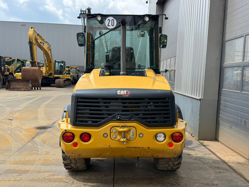 Caterpillar 908M - מעמיס גלגלים: תמונה 4 Caterpillar 908M - מעמיס גלגלים: תמונה 4