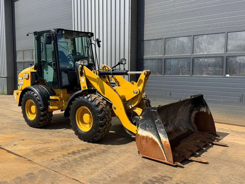 Caterpillar 908M - מעמיס גלגלים: תמונה 4 Caterpillar 908M - מעמיס גלגלים: תמונה 4