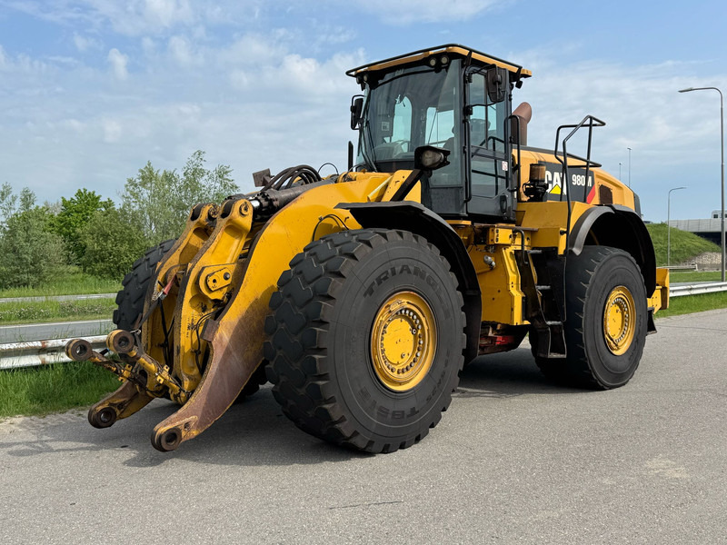 Caterpillar 980M - מעמיס גלגלים: תמונה 2 Caterpillar 980M - מעמיס גלגלים: תמונה 2