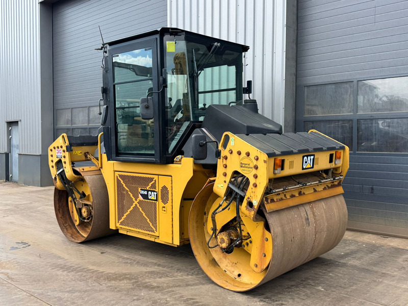 Caterpillar CD54B - רולר: תמונה 5 Caterpillar CD54B - רולר: תמונה 5