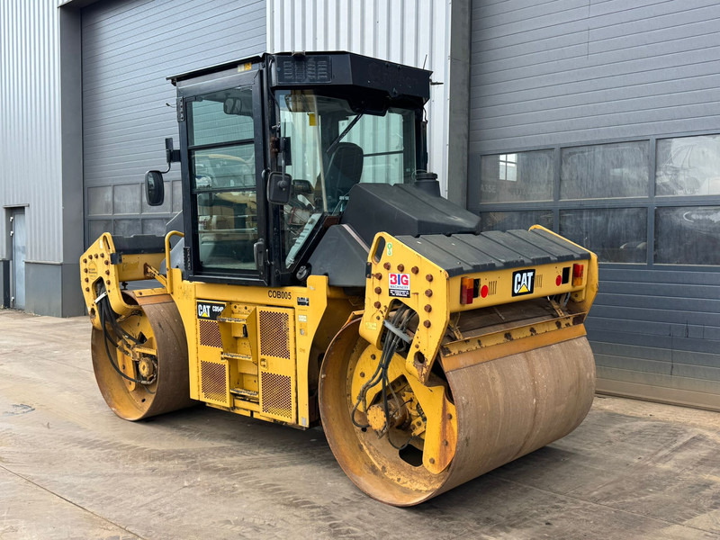 Caterpillar CD54B - רולר: תמונה 3 Caterpillar CD54B - רולר: תמונה 3