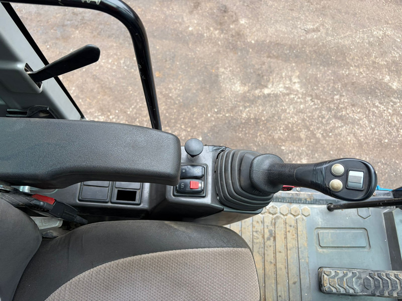 מחפר גלגלים Caterpillar M318F: תמונה 19