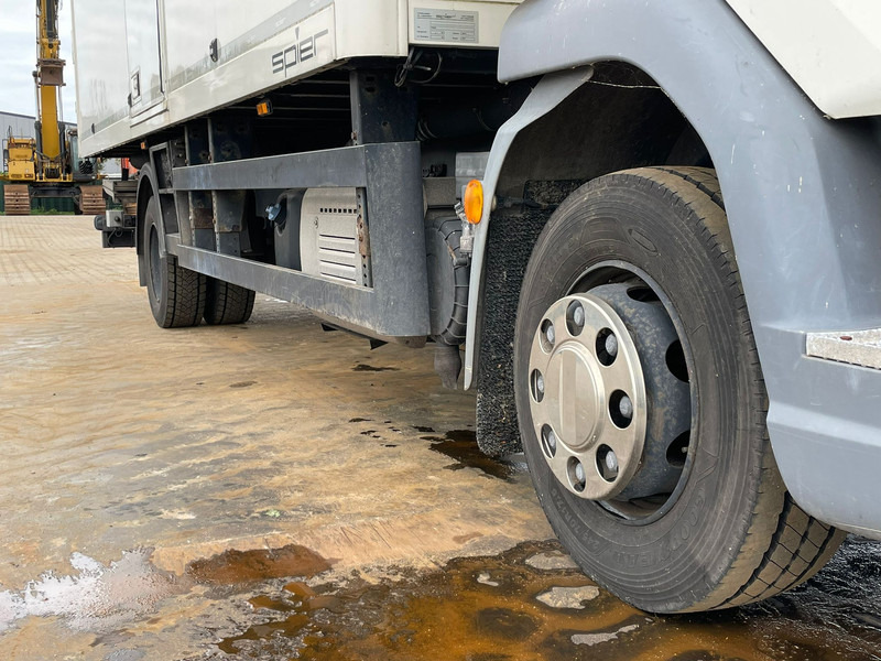 משאית תיבה DAF LF 180 FA: תמונה 19 משאית תיבה DAF LF 180 FA: תמונה 19