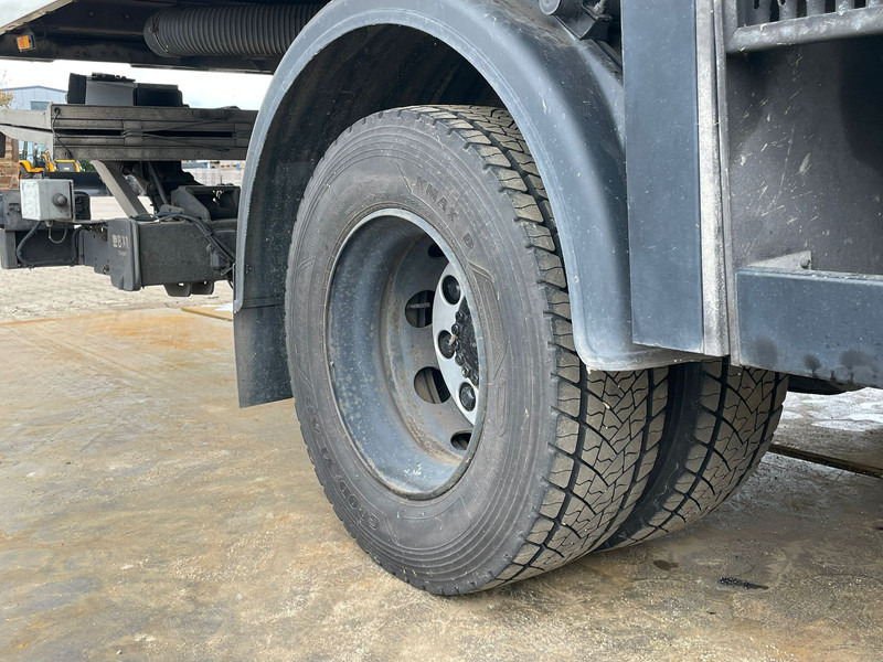 משאית תיבה DAF LF 180 FA: תמונה 20 משאית תיבה DAF LF 180 FA: תמונה 20