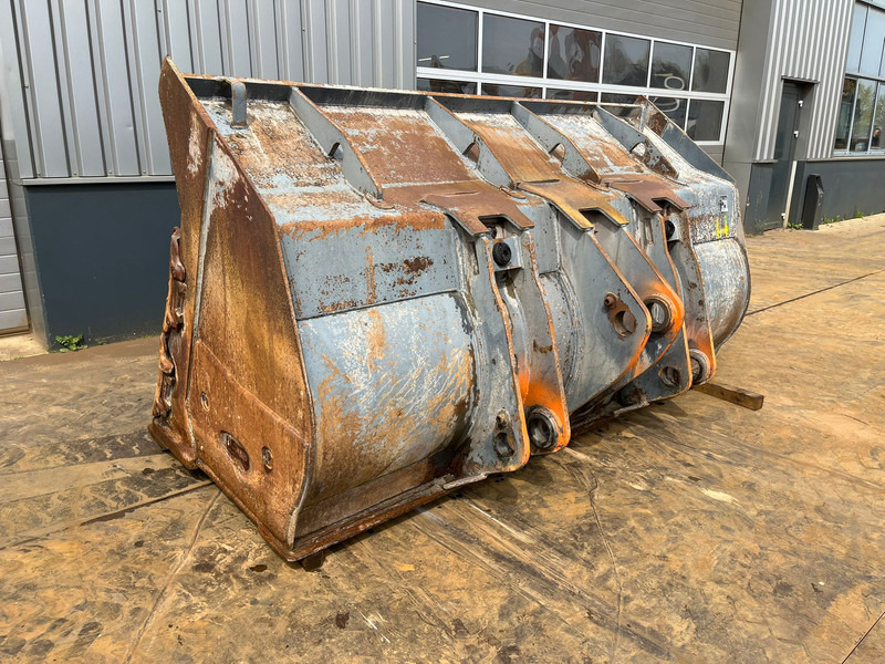 Doosan Bucket DL420-3 4500 l - דלי: תמונה 1 Doosan Bucket DL420-3 4500 l - דלי: תמונה 1