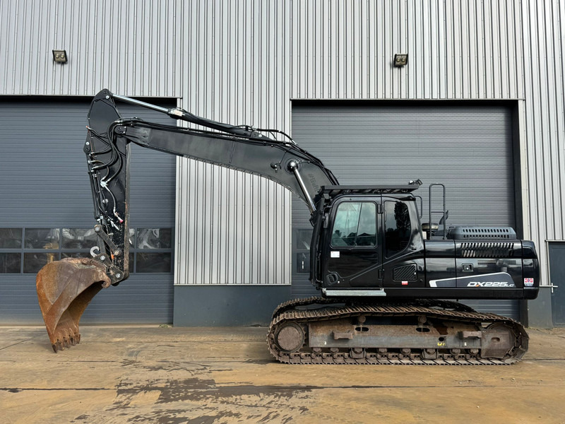 Doosan DX225LC-5 - מחפר סורק: תמונה 1 Doosan DX225LC-5 - מחפר סורק: תמונה 1