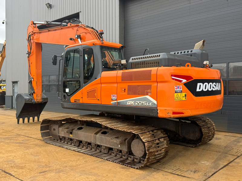 Doosan DX225LC-7 - מחפר סורק: תמונה 3 Doosan DX225LC-7 - מחפר סורק: תמונה 3