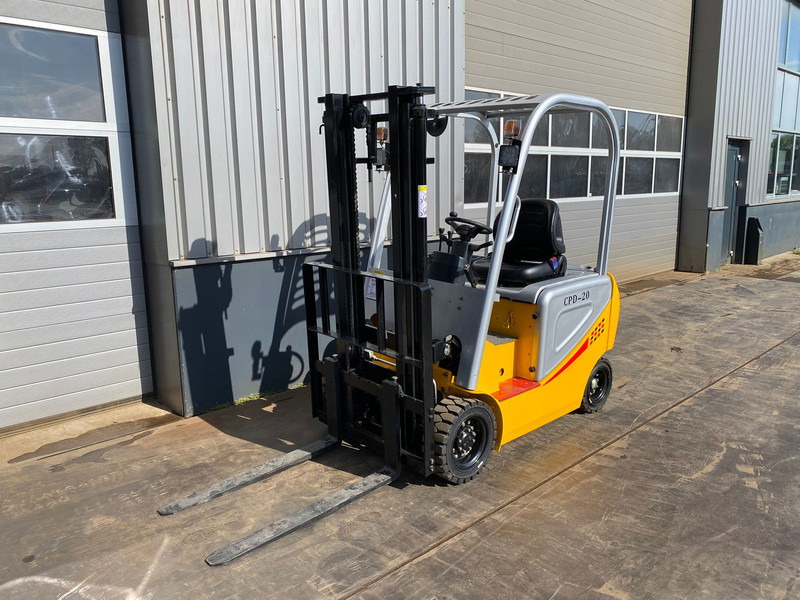 EASY LIFT CPD 20 Forklift - 2.000 kg loading cap. - מלגזה: תמונה 2 EASY LIFT CPD 20 Forklift - 2.000 kg loading cap. - מלגזה: תמונה 2
