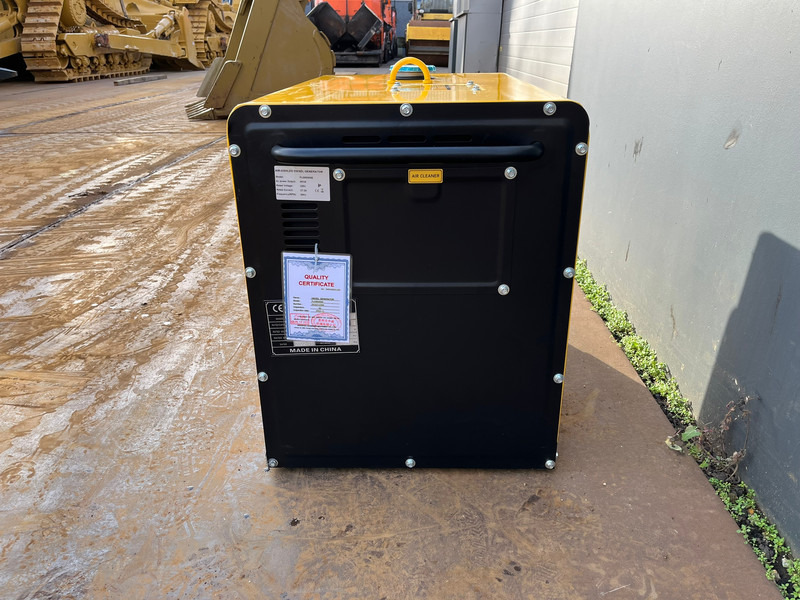 Giga power 8 KVA silent generator set - PLD8500SE - ערכת גנרטורים: תמונה 4 Giga power 8 KVA silent generator set - PLD8500SE - ערכת גנרטורים: תמונה 4