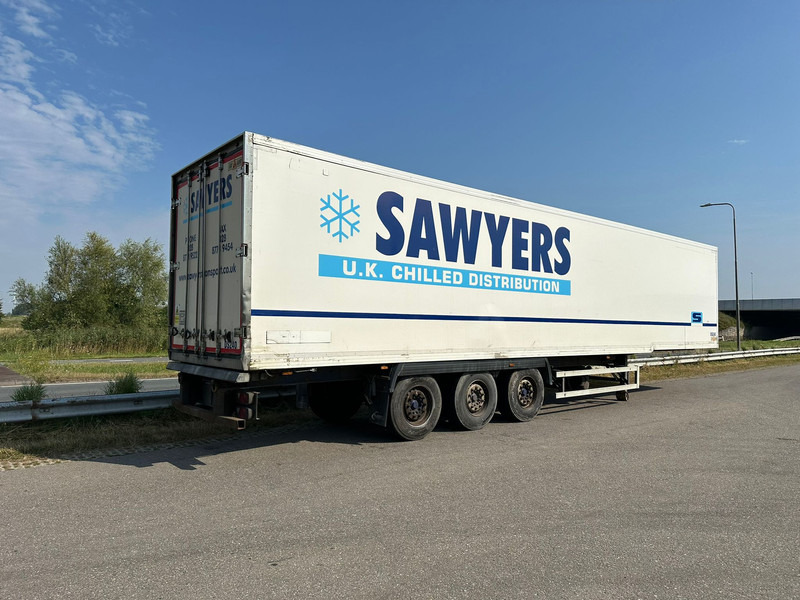 Gray and Adams Meat Hook Thermo King SLXE 400 - סמיטריילר עם קירור: תמונה 5 Gray and Adams Meat Hook Thermo King SLXE 400 - סמיטריילר עם קירור: תמונה 5