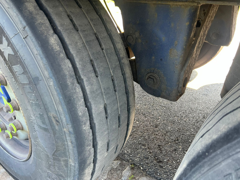 סמיטריילר עם קירור Gray and Adams Meat Hook Thermo King SLXE 400: תמונה 13