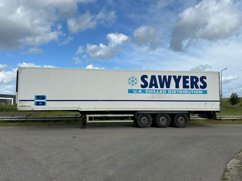 Gray and Adams Meat Hook Thermo King SLXE 400 - סמיטריילר עם קירור: תמונה 2 Gray and Adams Meat Hook Thermo King SLXE 400 - סמיטריילר עם קירור: תמונה 2