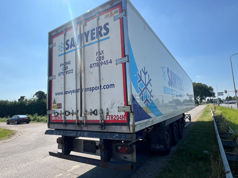 Gray and Adams Meat Hook Thermo King SLXE 400 - סמיטריילר עם קירור: תמונה 5 Gray and Adams Meat Hook Thermo King SLXE 400 - סמיטריילר עם קירור: תמונה 5