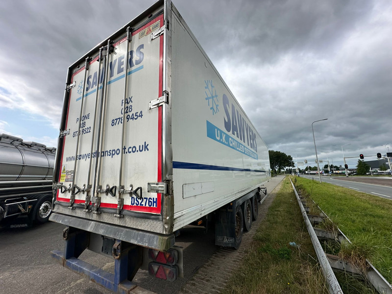 Gray and Adams Meat Hook Thermo King SLXE 400 - סמיטריילר עם קירור: תמונה 4 Gray and Adams Meat Hook Thermo King SLXE 400 - סמיטריילר עם קירור: תמונה 4