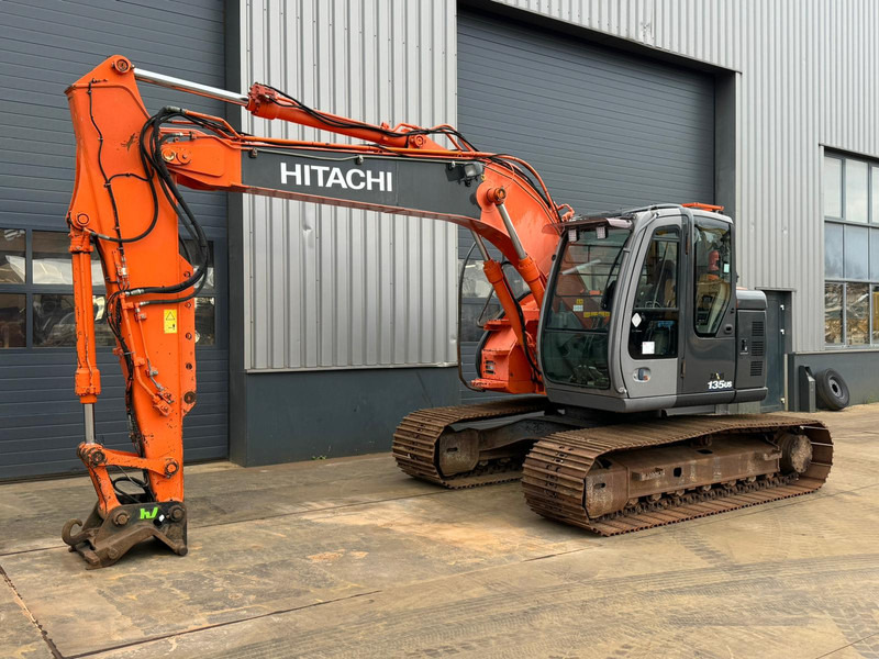 Hitachi ZX135US - מחפר סורק: תמונה 2 Hitachi ZX135US - מחפר סורק: תמונה 2