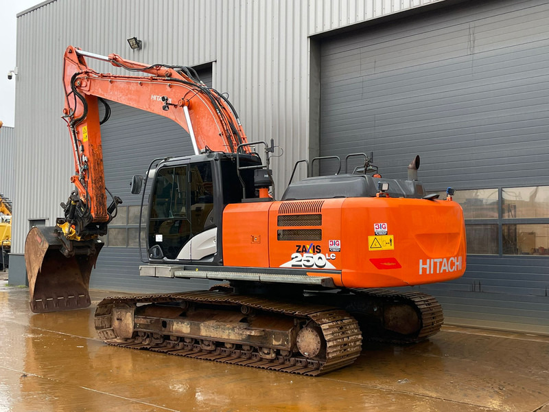 Hitachi ZX250LC-6 - מחפר סורק: תמונה 3 Hitachi ZX250LC-6 - מחפר סורק: תמונה 3