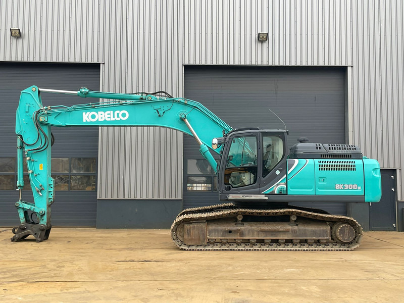 Kobelco SK300LC-10E - מחפר סורק: תמונה 1 Kobelco SK300LC-10E - מחפר סורק: תמונה 1
