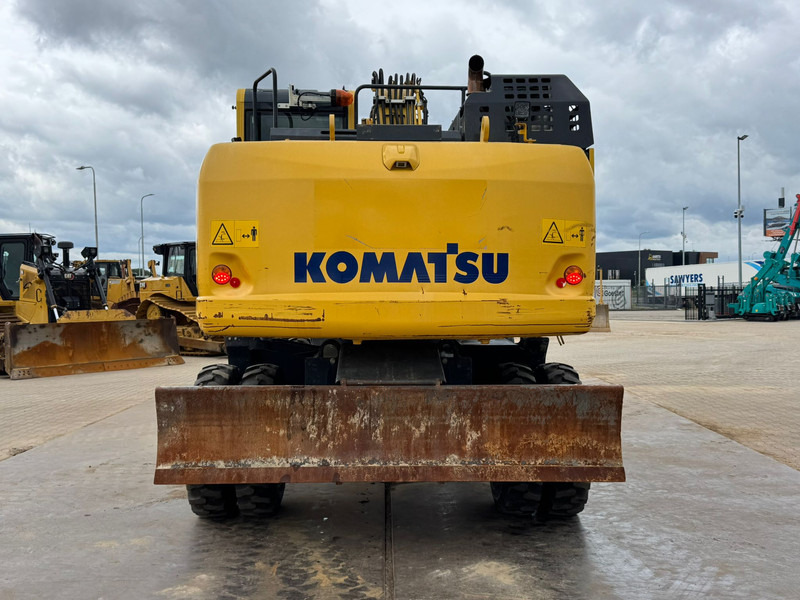 Komatsu PW180-11 - מחפר גלגלים: תמונה 4 Komatsu PW180-11 - מחפר גלגלים: תמונה 4