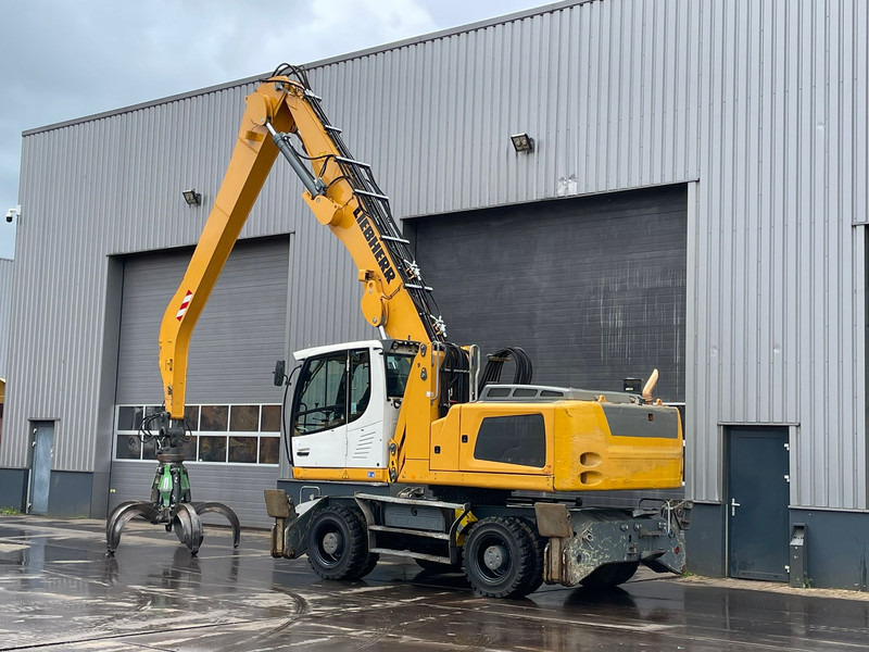 Liebherr LH30 M - Material Handler - מטפל בפסולת/ תעשייתי: תמונה 1 Liebherr LH30 M - Material Handler - מטפל בפסולת/ תעשייתי: תמונה 1