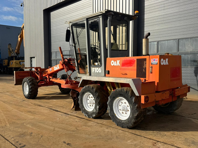 O & K F106A Motor Grader 6x6 - מפלסת: תמונה 3 O & K F106A Motor Grader 6x6 - מפלסת: תמונה 3