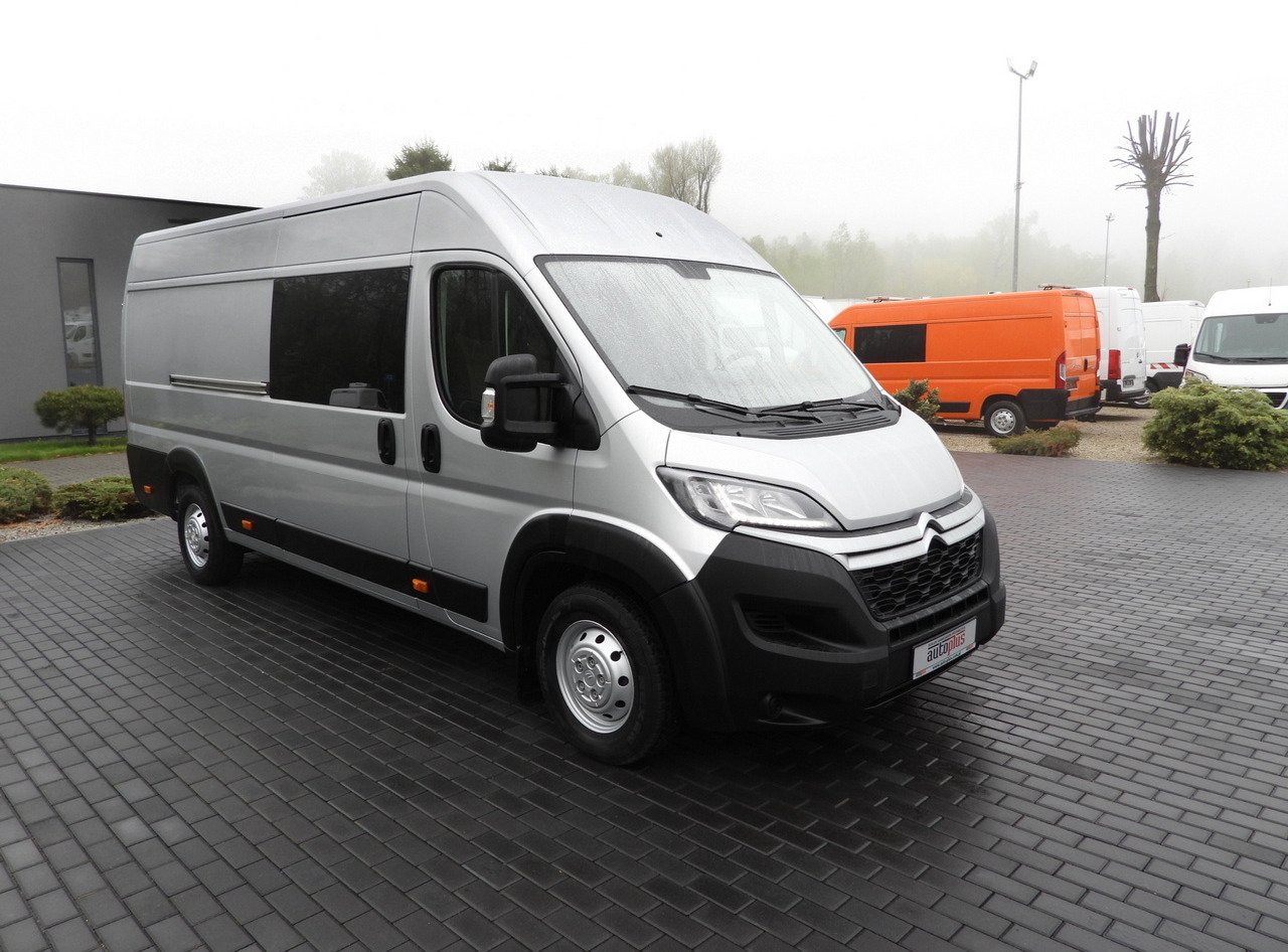 CITROEN JUMPER BOX DELIVERY VAN 7 SEATS CRUISE CONTROL LED LIGHTS AIR CONDITIONING 165HP - כלי רכב מסחרי: תמונה 4 CITROEN JUMPER BOX DELIVERY VAN 7 SEATS CRUISE CONTROL LED LIGHTS AIR CONDITIONING 165HP - כלי רכב מסחרי: תמונה 4
