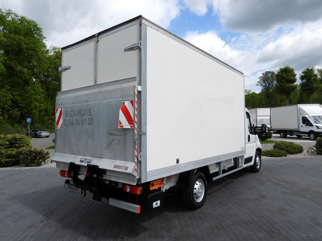 CITROEN JUMPER BOX LIFT 8 PALLETS CRUISE CONTROL NAVIGATION AIR CONDITIONING 165HP - כלי רכב מסחרי עם תיבה: תמונה 3 CITROEN JUMPER BOX LIFT 8 PALLETS CRUISE CONTROL NAVIGATION AIR CONDITIONING 165HP - כלי רכב מסחרי עם תיבה: תמונה 3