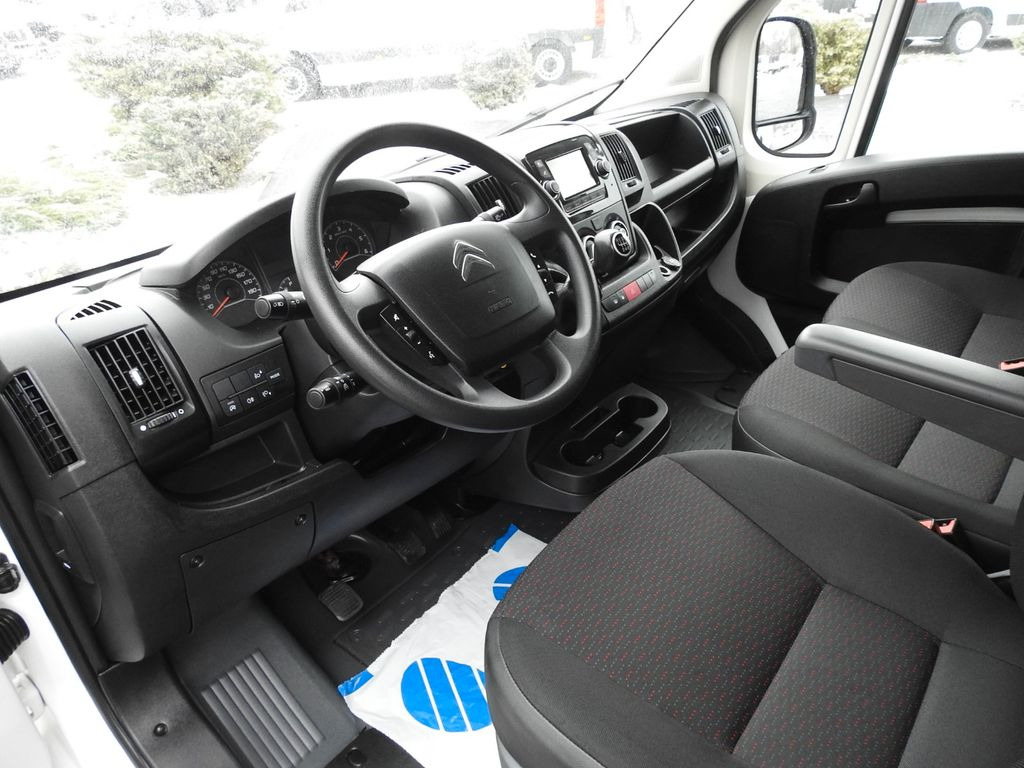 Citroën JUMPER KOFFER AUFZUG 8 PALETTEN TEMPOMAT NAVI - כלי רכב מסחרי עם תיבה: תמונה 2 Citroën JUMPER KOFFER AUFZUG 8 PALETTEN TEMPOMAT NAVI - כלי רכב מסחרי עם תיבה: תמונה 2