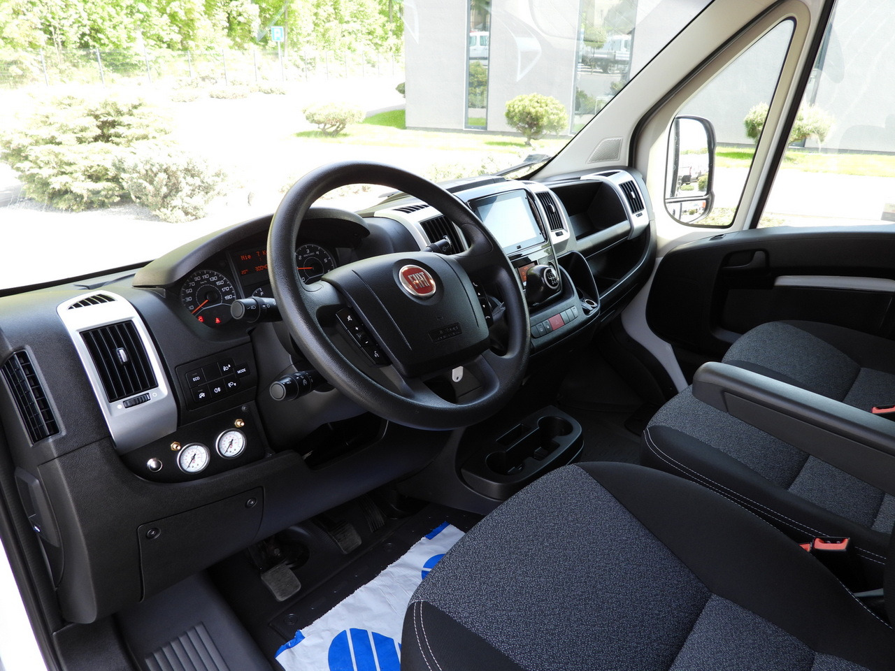 FIAT DUCATO TARPAULIN 10 PALLETS WEBASTO CRUISE CONTROL AIR CONDITIONING LED LIGHTS PNEUMATICS 160HP - כלי רכב מסחרי עם וילונות צד: תמונה 2 FIAT DUCATO TARPAULIN 10 PALLETS WEBASTO CRUISE CONTROL AIR CONDITIONING LED LIGHTS PNEUMATICS 160HP - כלי רכב מסחרי עם וילונות צד: תמונה 2