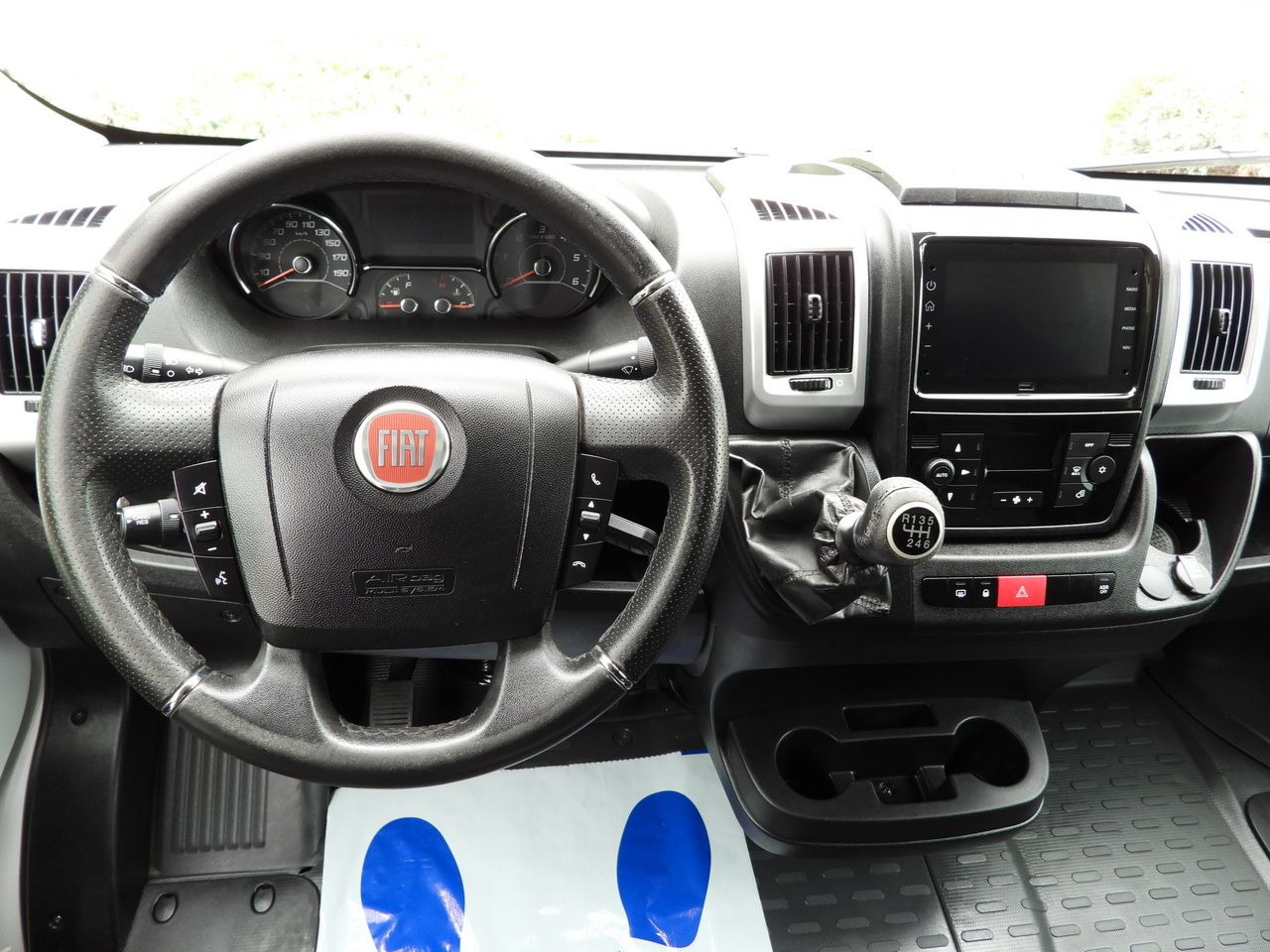 FIAT DUCATO TARPAULIN 9 PALLETS CRUISE CONTROL LED LIGHTS PNEUMATICS AIR CONDITIONING 180HP - כלי רכב מסחרי עם וילונות צד: תמונה 2 FIAT DUCATO TARPAULIN 9 PALLETS CRUISE CONTROL LED LIGHTS PNEUMATICS AIR CONDITIONING 180HP - כלי רכב מסחרי עם וילונות צד: תמונה 2