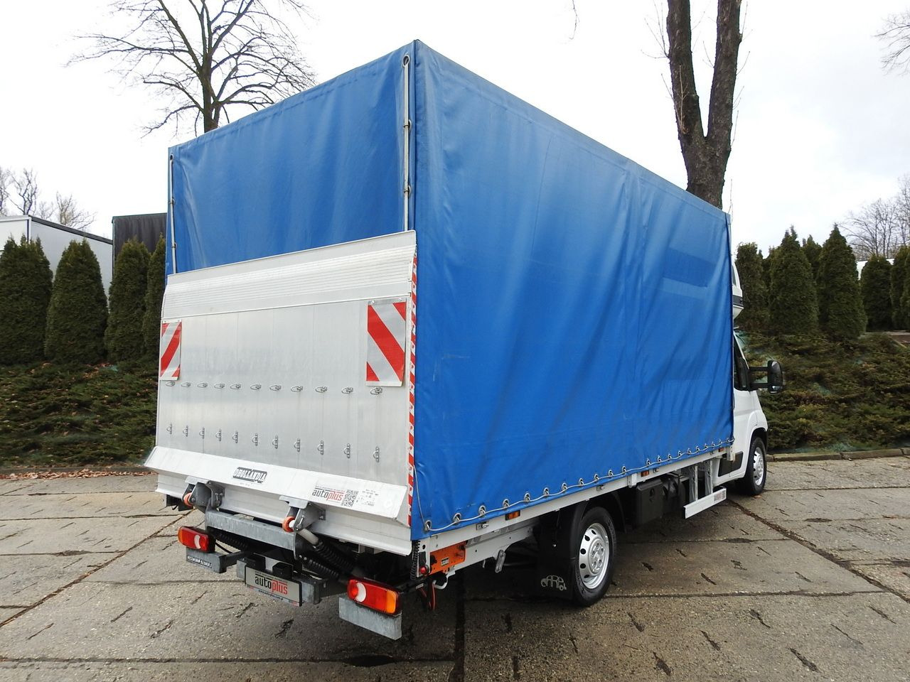 FIAT DUCATO TARPAULIN LIFT 9 PALLETS WEBASTO CRUISE CONTROL A/C LED LAMP 180HP - כלי רכב מסחרי עם וילונות צד: תמונה 3 FIAT DUCATO TARPAULIN LIFT 9 PALLETS WEBASTO CRUISE CONTROL A/C LED LAMP 180HP - כלי רכב מסחרי עם וילונות צד: תמונה 3