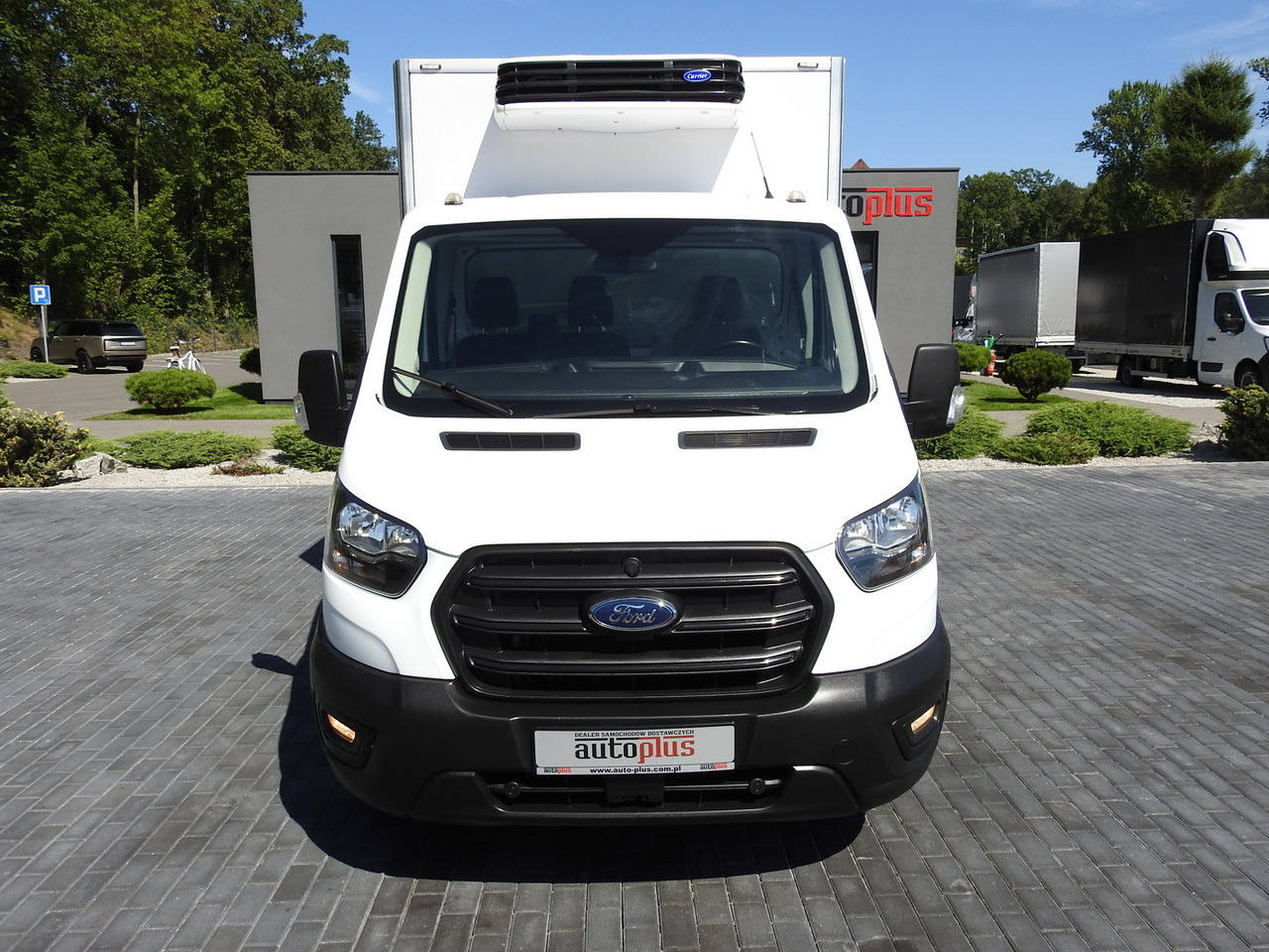 FORD TRANSIT REGRIGERATOR BOX 0*C POWER SUPPLY 230V CRUISE CONTROL AIR CONDITIONING TWIN WHEELS 170HP - כלי רכב מסחרי לקירור: תמונה 5 FORD TRANSIT REGRIGERATOR BOX 0*C POWER SUPPLY 230V CRUISE CONTROL AIR CONDITIONING TWIN WHEELS 170HP - כלי רכב מסחרי לקירור: תמונה 5