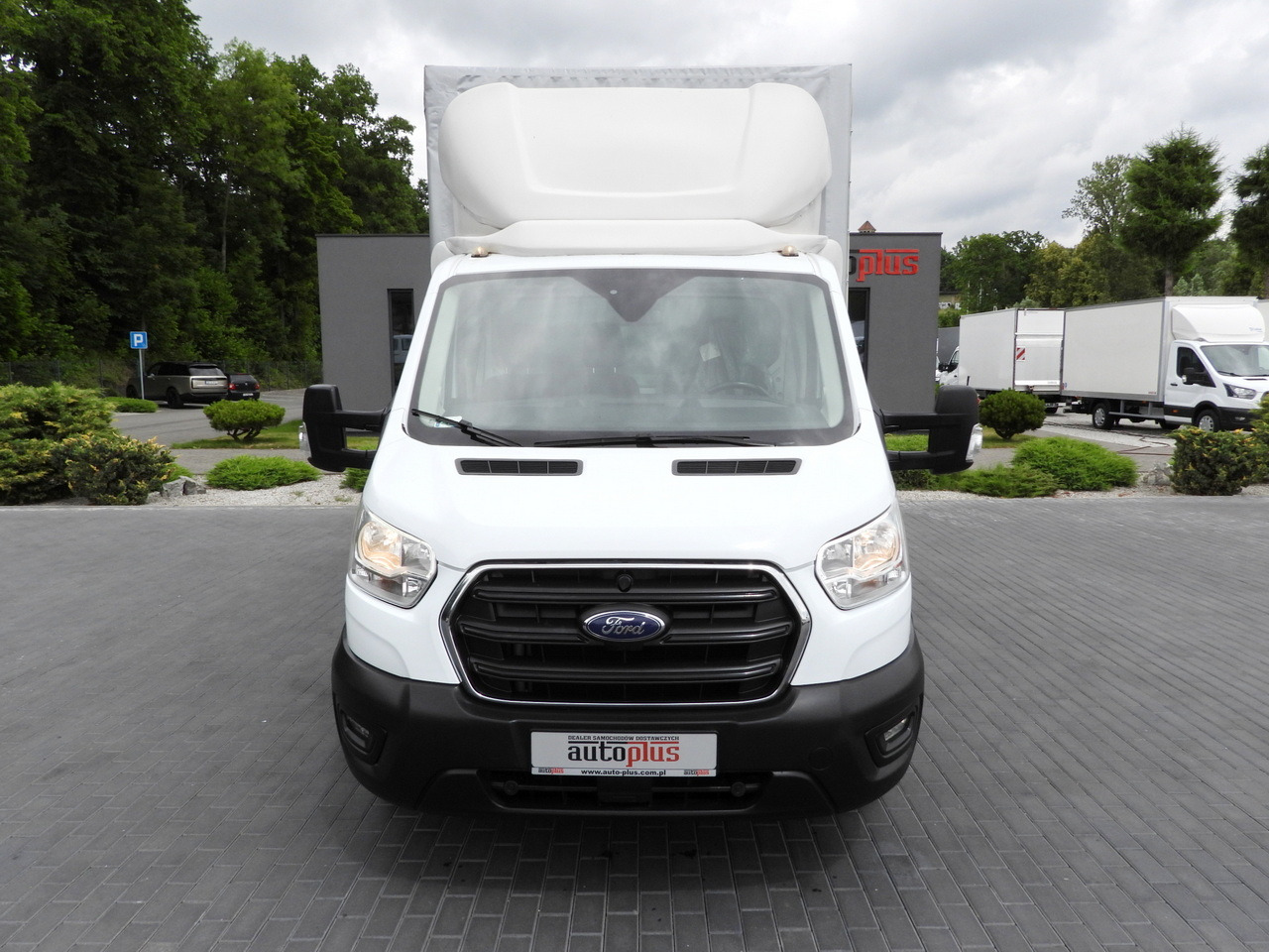 FORD TRANSIT TARPAULIN 8 PALLETS CRUISE CONTROL LED LIGHTS TWIN WHEELS AIR CONDITIONING 130HP - כלי רכב מסחרי עם וילונות צד: תמונה 5 FORD TRANSIT TARPAULIN 8 PALLETS CRUISE CONTROL LED LIGHTS TWIN WHEELS AIR CONDITIONING 130HP - כלי רכב מסחרי עם וילונות צד: תמונה 5