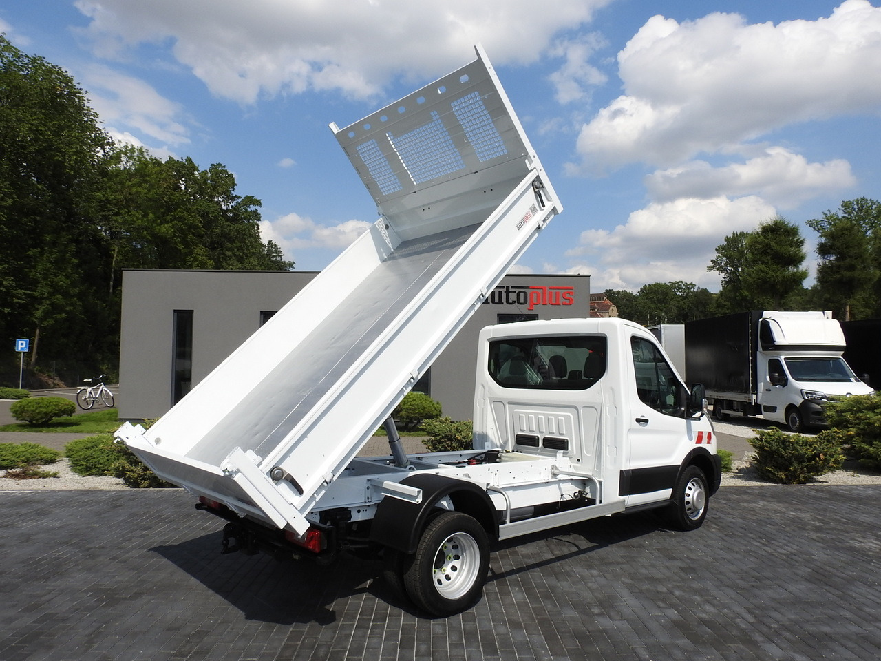 FORD TRANSIT TIPPER CRUISE CONTROL AIR CONDITIONING TWIN WHEELS 170HP - כלי רכב מסחרי מזהיר: תמונה 3 FORD TRANSIT TIPPER CRUISE CONTROL AIR CONDITIONING TWIN WHEELS 170HP - כלי רכב מסחרי מזהיר: תמונה 3