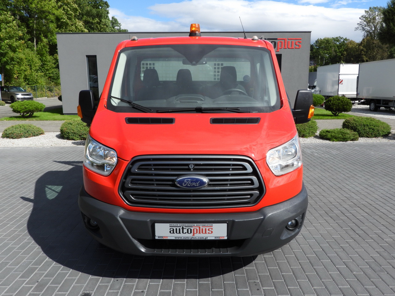 FORD TRANSIT TIPPER CRUISE CONTROL LED LIGHTS TWIN WHEELS AIR CONDITIONING 170HP - כלי רכב מסחרי מזהיר: תמונה 5 FORD TRANSIT TIPPER CRUISE CONTROL LED LIGHTS TWIN WHEELS AIR CONDITIONING 170HP - כלי רכב מסחרי מזהיר: תמונה 5