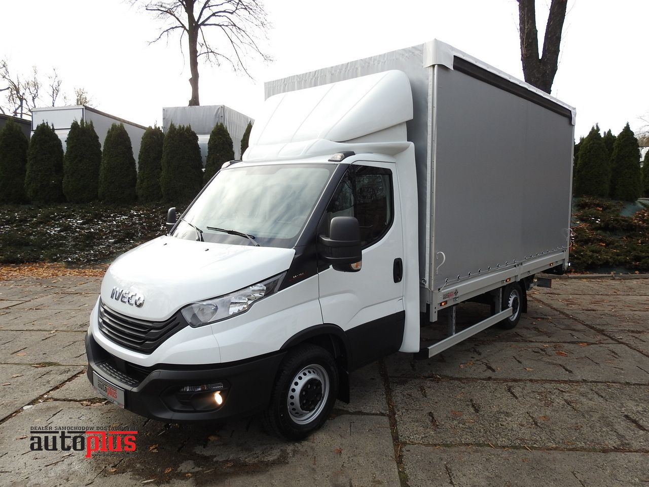 IVECO DAILY 35S16 NEW TARPAULIN LIFT 8 PALLETS CRUISE CONTROL AIR CONDITIONING 160HP - כלי רכב מסחרי עם וילונות צד: תמונה 1 IVECO DAILY 35S16 NEW TARPAULIN LIFT 8 PALLETS CRUISE CONTROL AIR CONDITIONING 160HP - כלי רכב מסחרי עם וילונות צד: תמונה 1