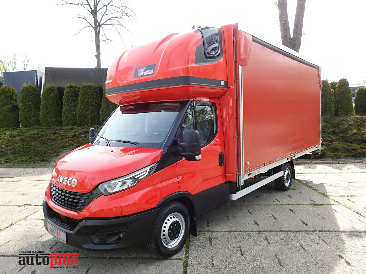 IVECO DAILY 35S18 TARPAULIN 10 PALLETS WEBASTO CRUISE CONTROL LED LIGHTS AIR CONDITIONING 180HP - כלי רכב מסחרי עם וילונות צד: תמונה 1 IVECO DAILY 35S18 TARPAULIN 10 PALLETS WEBASTO CRUISE CONTROL LED LIGHTS AIR CONDITIONING 180HP - כלי רכב מסחרי עם וילונות צד: תמונה 1