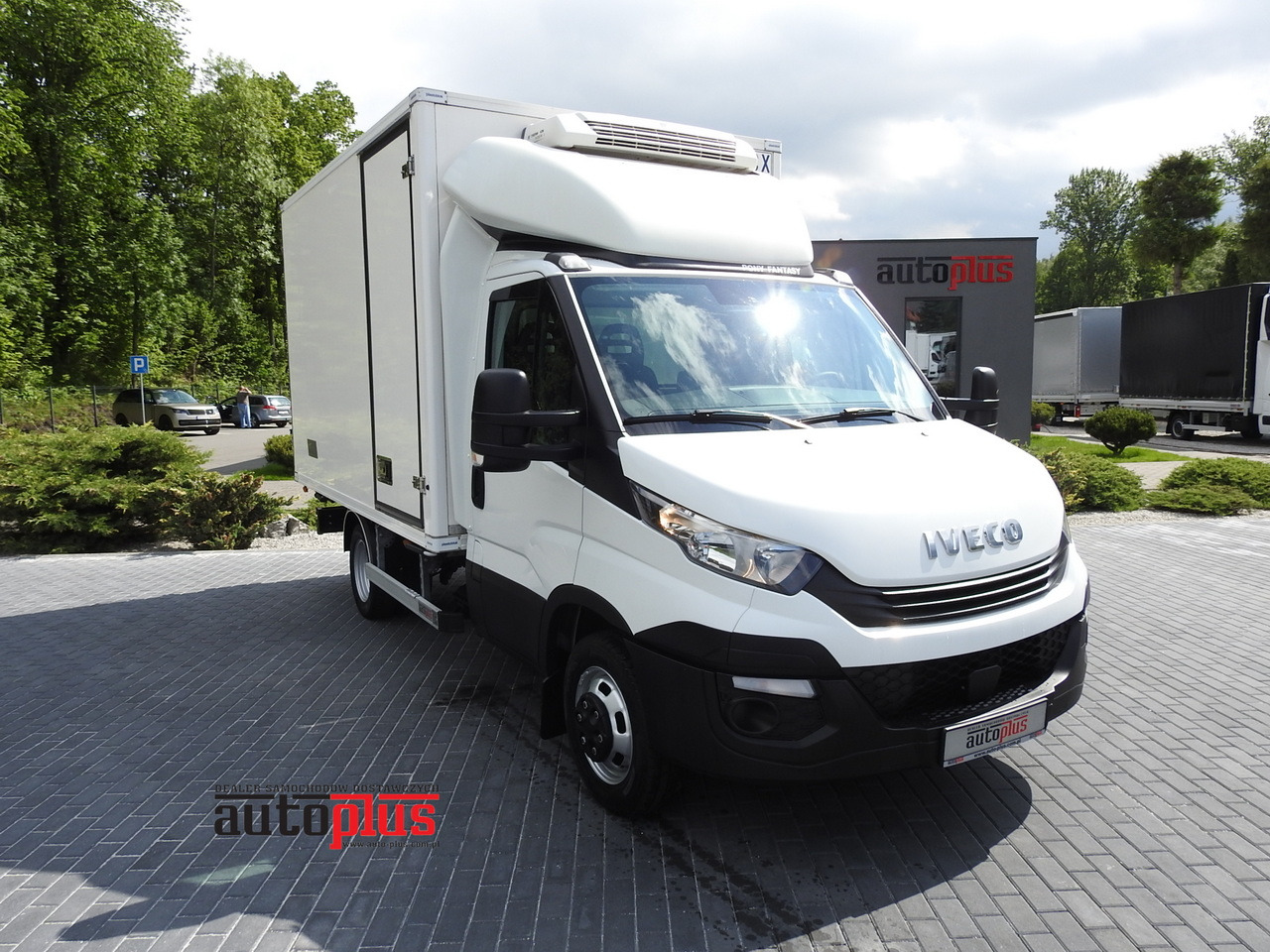IVECO DAILY 50C15 REGRIGERATOR BOX -5*C POWER SUPPLY 230V AIR CONDITIONING TWIN WHEELS 150HP - כלי רכב מסחרי לקירור: תמונה 1 IVECO DAILY 50C15 REGRIGERATOR BOX -5*C POWER SUPPLY 230V AIR CONDITIONING TWIN WHEELS 150HP - כלי רכב מסחרי לקירור: תמונה 1