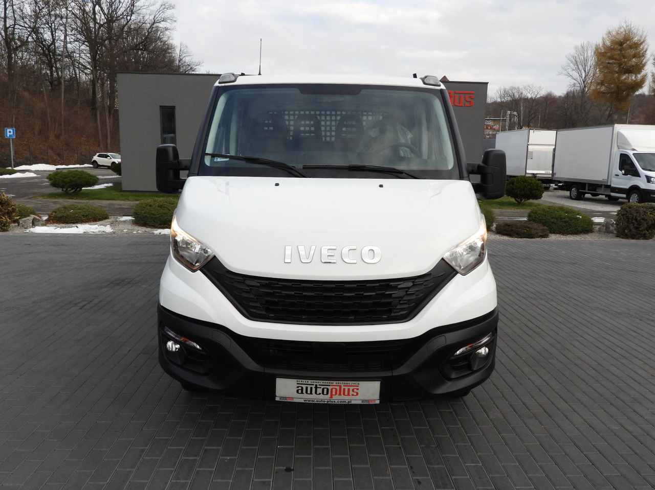 IVECO DAILY 50C16 THREE-WAY TIPPER DOUBLE CABIN DOKA 6 SEATS CRUISE CONTROL PNEUMATICS TWIN WHEELS AIR CONDITIONING 160HP - כלי רכב מסחרי מזהיר: תמונה 5 IVECO DAILY 50C16 THREE-WAY TIPPER DOUBLE CABIN DOKA 6 SEATS CRUISE CONTROL PNEUMATICS TWIN WHEELS AIR CONDITIONING 160HP - כלי רכב מסחרי מזהיר: תמונה 5