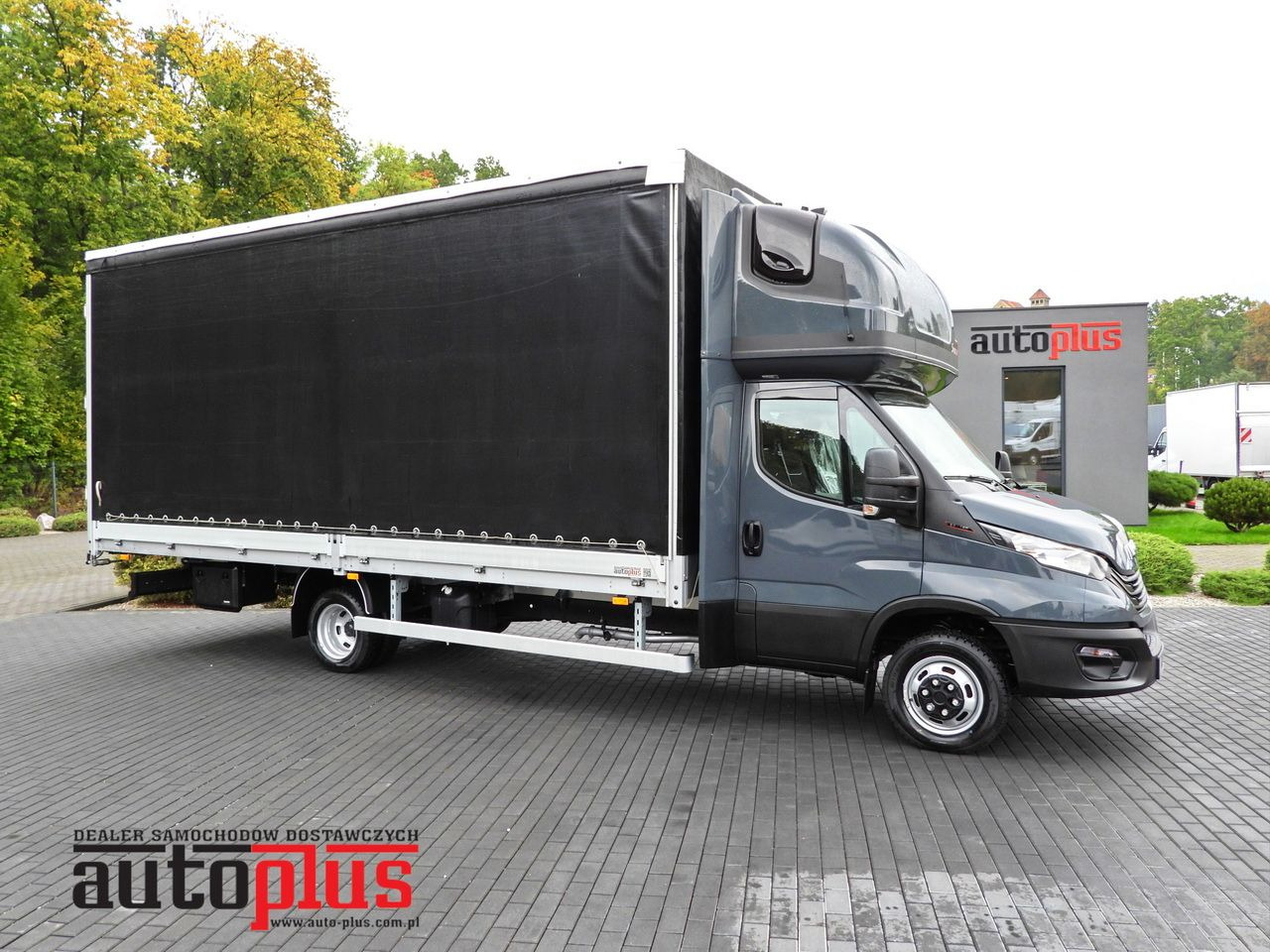 IVECO DAILY 50C18 TARPAULIN 14 PALLETS WEBASTO CRUISE CONTROL PNEUMATICS TWIN WHEELS AIR CONDITIONING 180HP - כלי רכב מסחרי עם וילונות צד: תמונה 1 IVECO DAILY 50C18 TARPAULIN 14 PALLETS WEBASTO CRUISE CONTROL PNEUMATICS TWIN WHEELS AIR CONDITIONING 180HP - כלי רכב מסחרי עם וילונות צד: תמונה 1