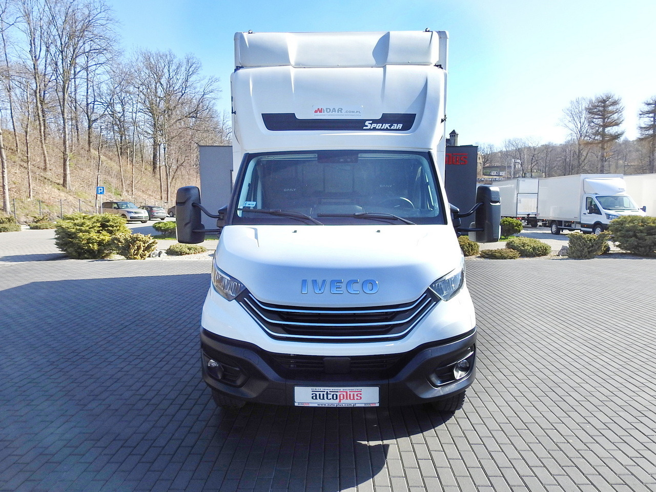 IVECO DAILY 70C18 BOX LIFT 14 PALLETS WEBASTO CRUISE CONTROL NAVIGATION LED LIGHTS TWIN WHEELS AIR CONDITIONING 180HP - כלי רכב מסחרי עם תיבה: תמונה 5 IVECO DAILY 70C18 BOX LIFT 14 PALLETS WEBASTO CRUISE CONTROL NAVIGATION LED LIGHTS TWIN WHEELS AIR CONDITIONING 180HP - כלי רכב מסחרי עם תיבה: תמונה 5