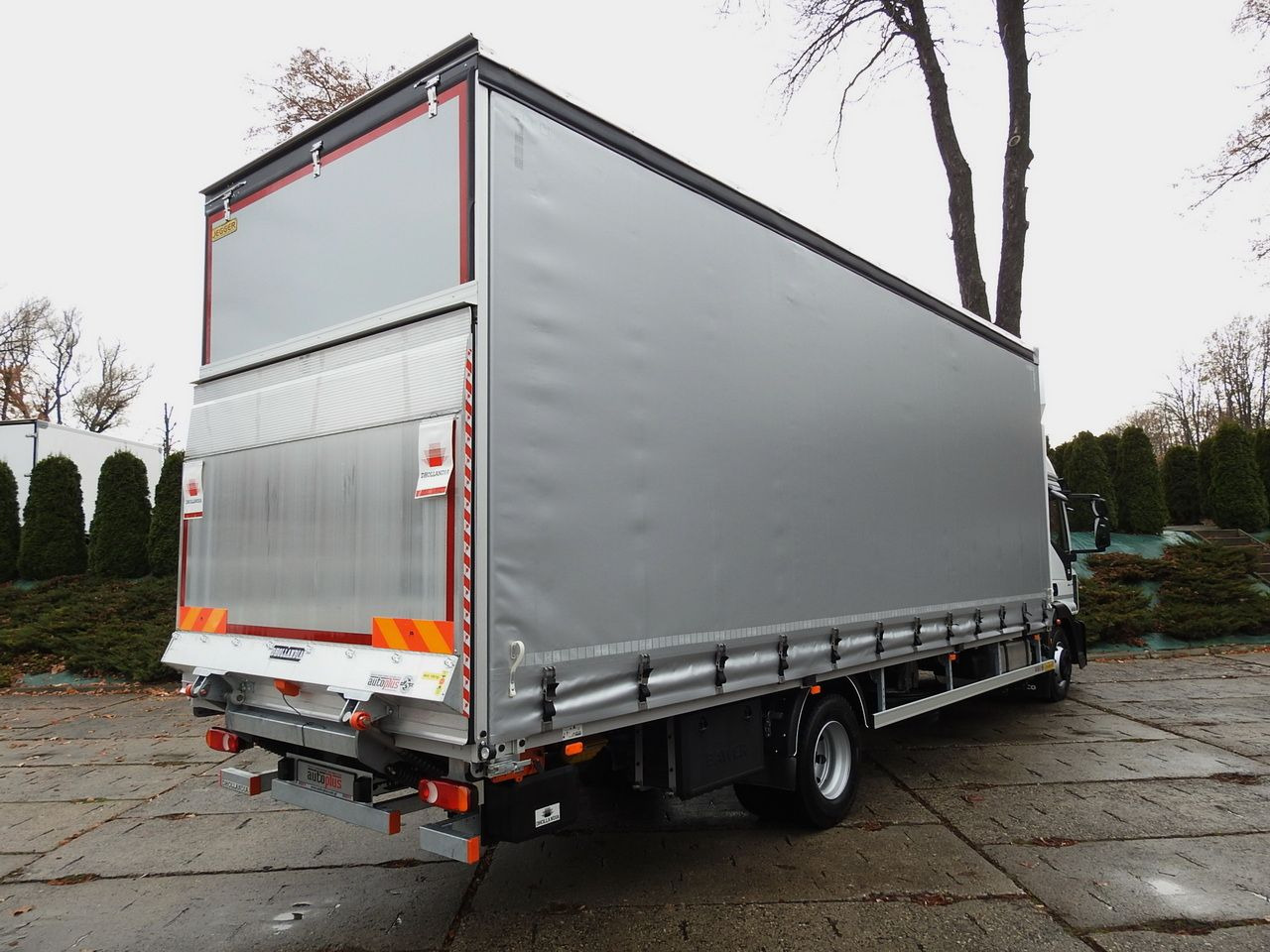 IVECO EUROCARGO 120-250 NEW TARPAULIN LIFT 18 PALLETS WEBASTO CRUISE CONTROL AIR CONDITIONING LED LIGHTS PNEUMATICS AUTOMATIC TRANSMISSION HI-MATIC 250HP - משאית וילונות צד: תמונה 3 IVECO EUROCARGO 120-250 NEW TARPAULIN LIFT 18 PALLETS WEBASTO CRUISE CONTROL AIR CONDITIONING LED LIGHTS PNEUMATICS AUTOMATIC TRANSMISSION HI-MATIC 250HP - משאית וילונות צד: תמונה 3