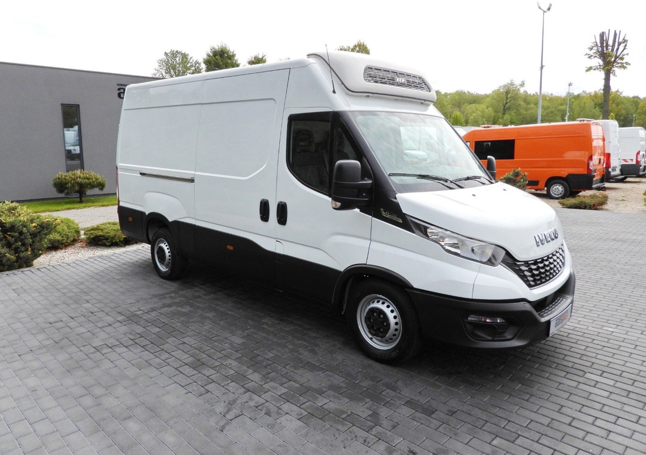 Iveco DAILY 35S14 KÜHLKASTENWAGEN-10*C TEMPOMAT - כלי רכב מסחרי לקירור: תמונה 4 Iveco DAILY 35S14 KÜHLKASTENWAGEN-10*C TEMPOMAT - כלי רכב מסחרי לקירור: תמונה 4